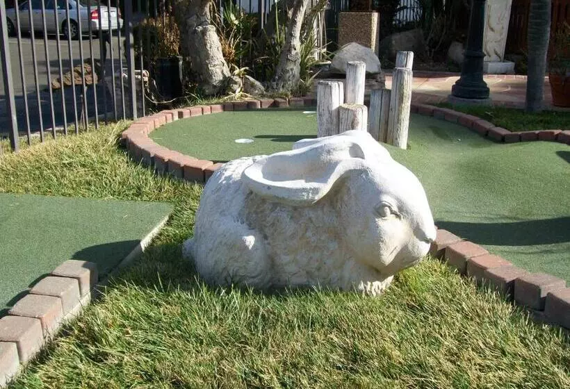 בית מלון כפרי Adelaide Inn