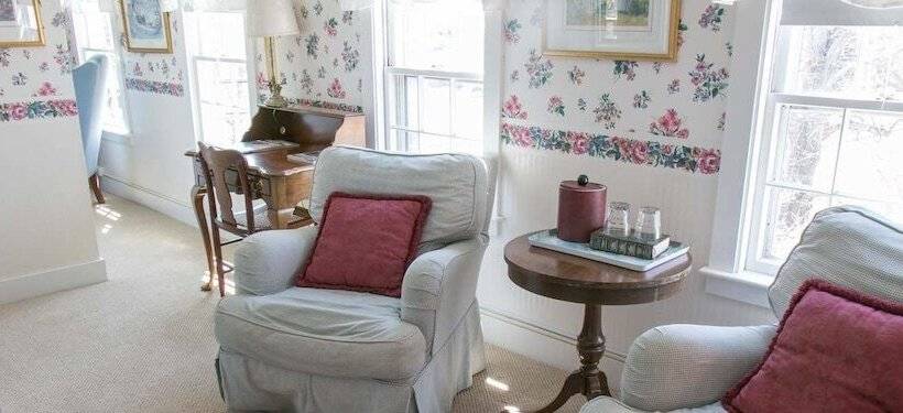 בית מלון כפרי Ashley Inn