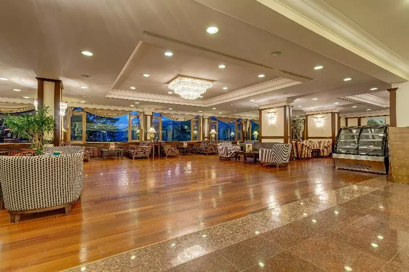 ホテル Buyuk Abant