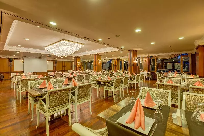 ホテル Buyuk Abant