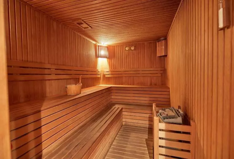 ホテル Dedeman Istanbul