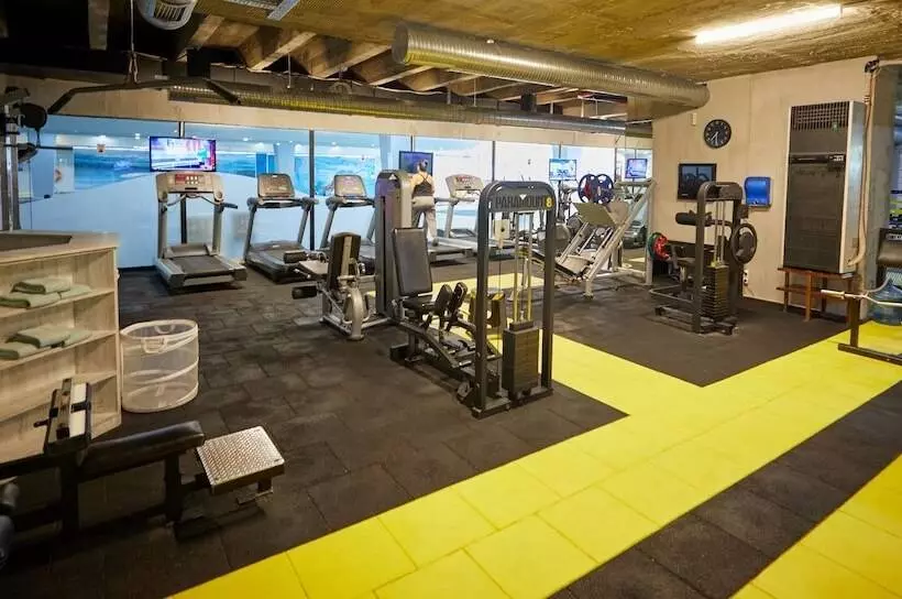 ホテル Dedeman Istanbul