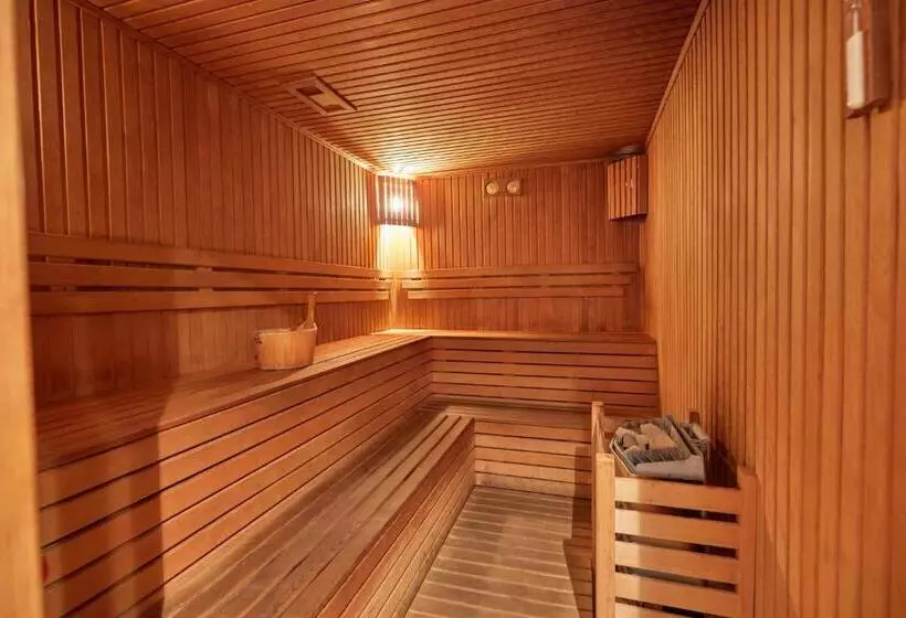 ホテル Dedeman Istanbul