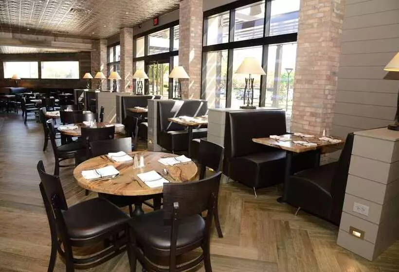 فندق Hilton Arlington