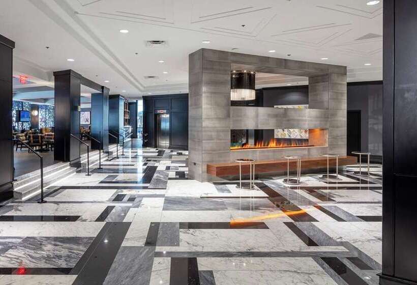 فندق Hilton Boston Back Bay