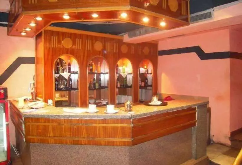 Trio Hotel Kaoud Sporting