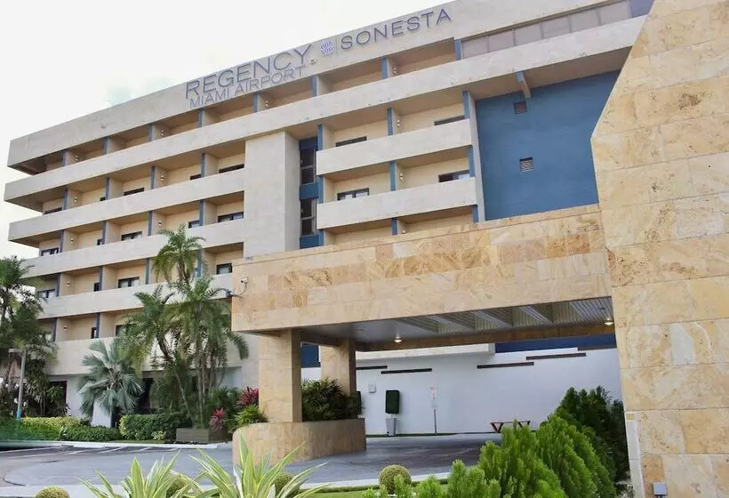 ホテル Regency Miami Airport By Sonesta