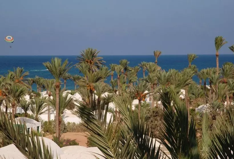 בית מלון כפרי Sangho Club Zarzis