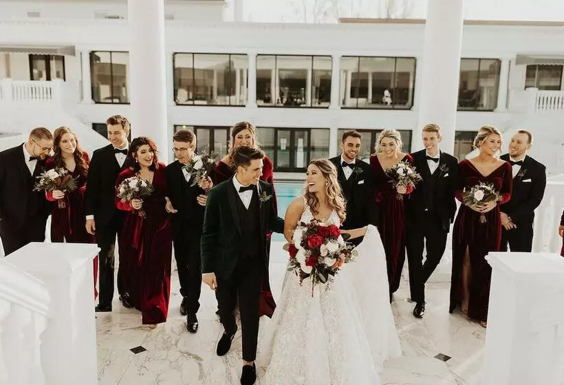 فندق The Grand Resort