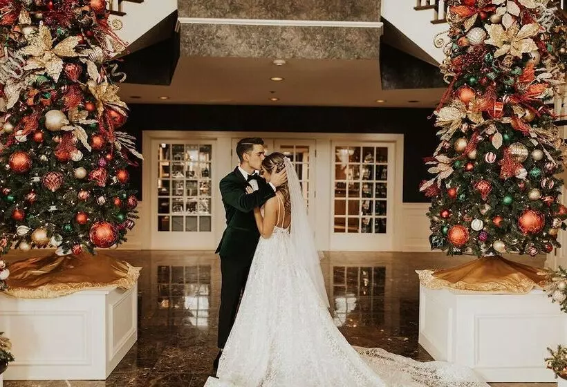 فندق The Grand Resort