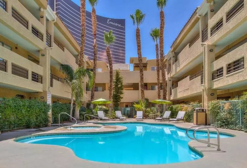 호텔 The Rita Suites