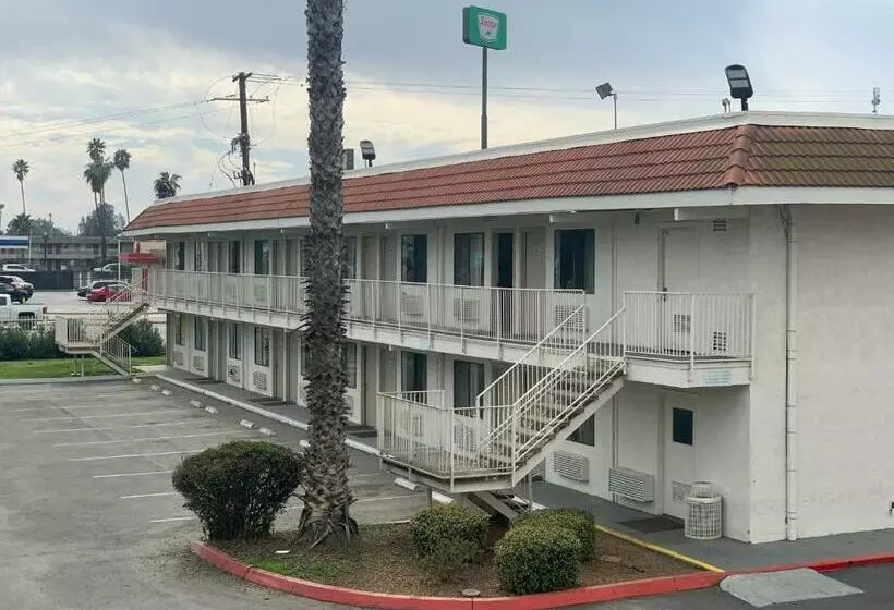 Motel 99
