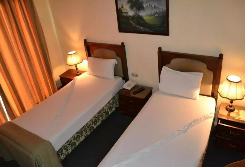 Trio Hotel Kaoud Sporting