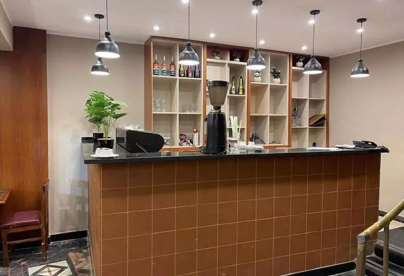 Trio Hotel Kaoud Sporting