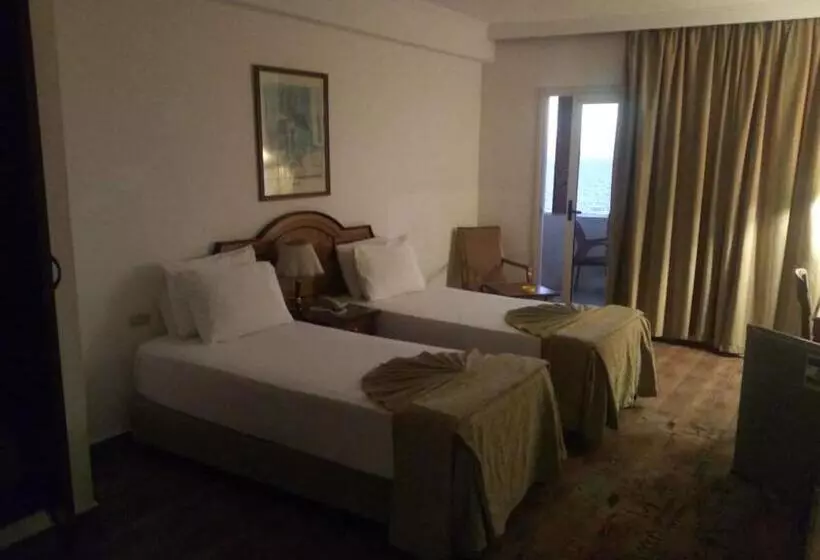 Trio Hotel Kaoud Sporting