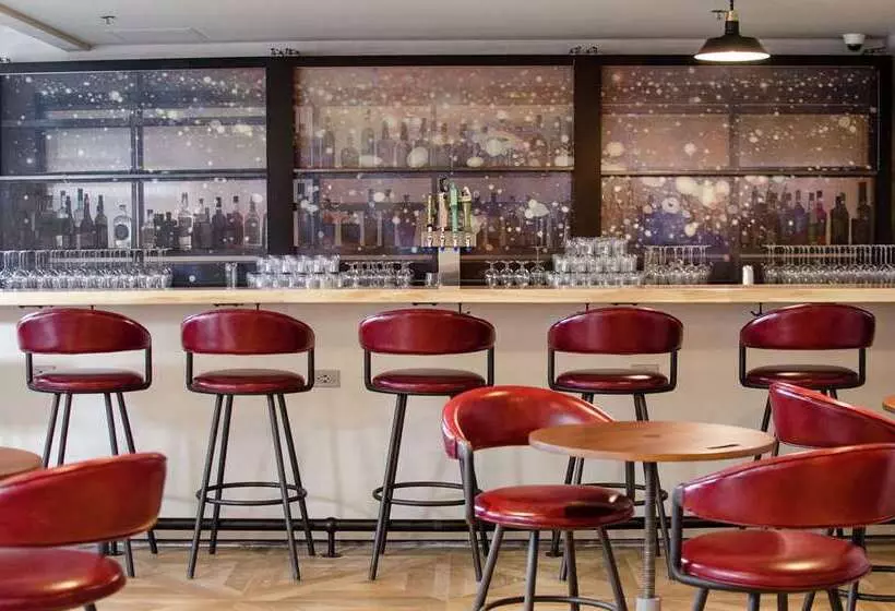 Freepoint Hotel Cambridge, Tapestry Collection By Hilton