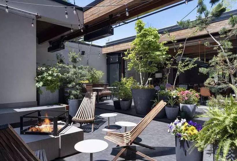 Freepoint Hotel Cambridge, Tapestry Collection By Hilton