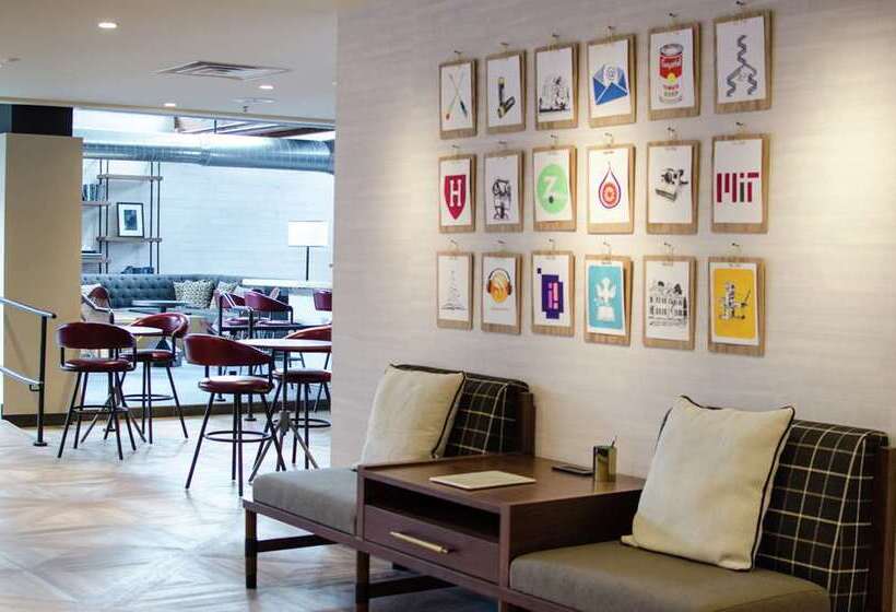 Freepoint Hotel Cambridge, Tapestry Collection By Hilton