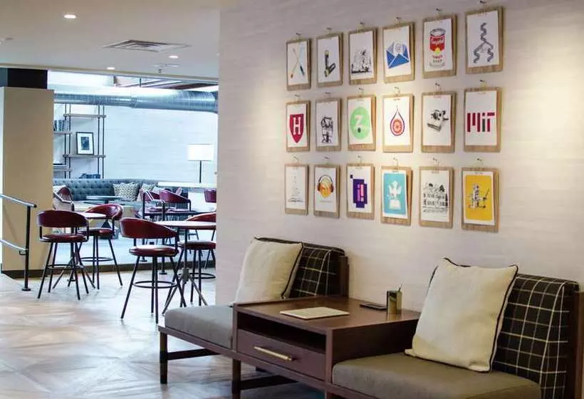 Freepoint Hotel Cambridge, Tapestry Collection By Hilton