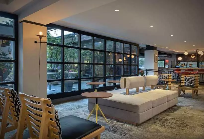 Freepoint Hotel Cambridge, Tapestry Collection By Hilton