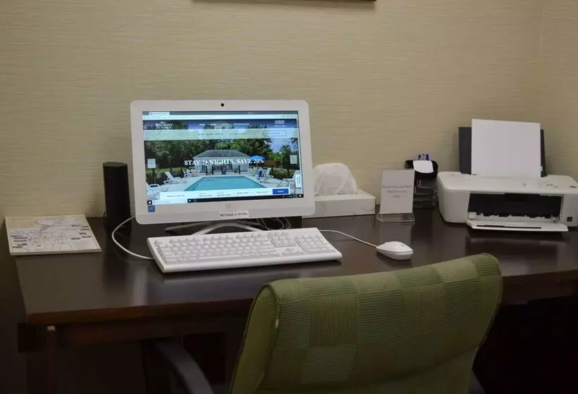 فندق Baymont By Wyndham Effingham