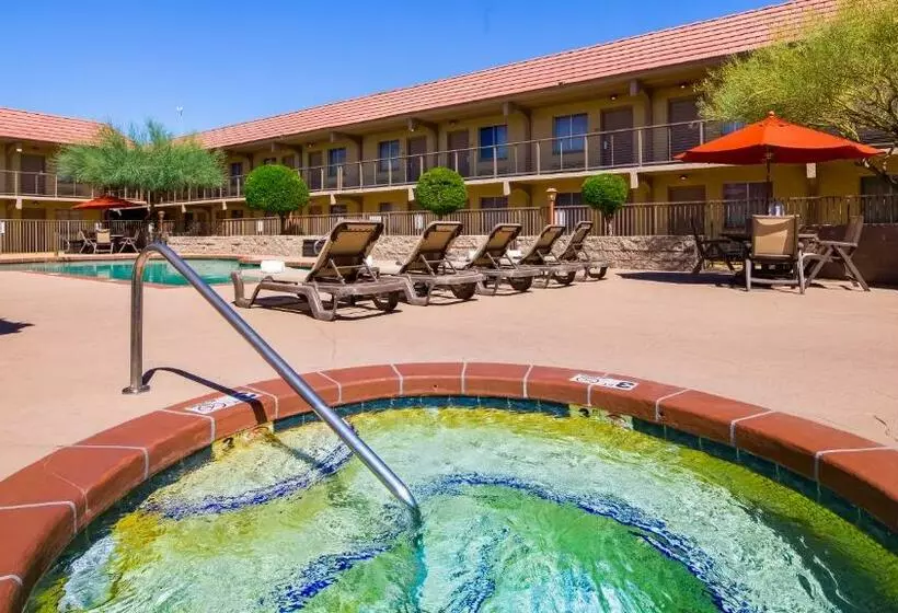 Отель Best Western Airport Inn