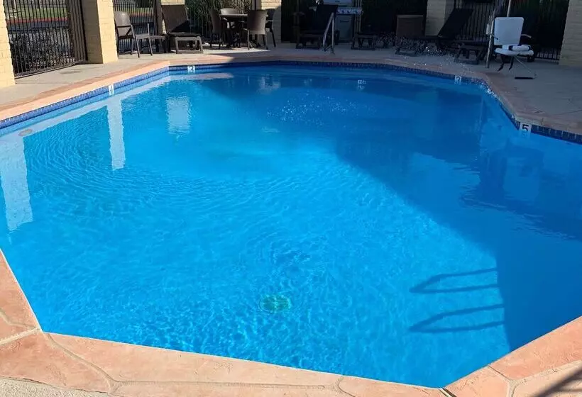 בית מלון כפרי Best Western Desert Oasis