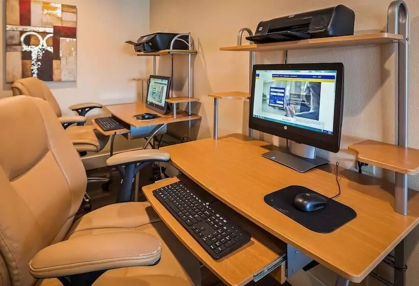 בית מלון כפרי Best Western Garden Inn