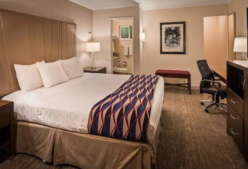 בית מלון כפרי Best Western Garden Inn