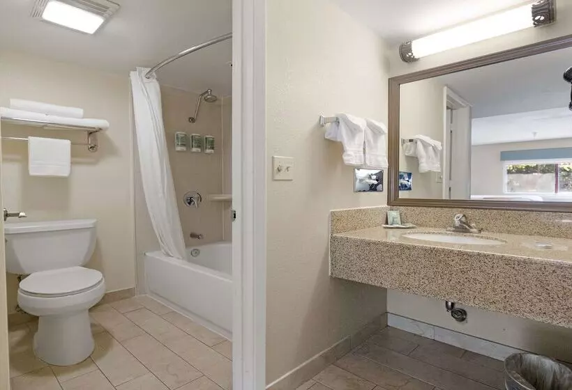 בית מלון כפרי Best Western Heritage Inn Chico