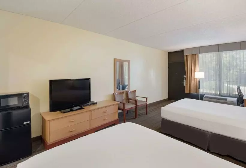 בית מלון כפרי Best Western Inn