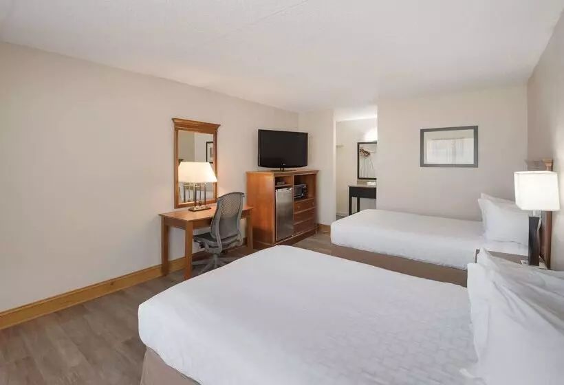 בית מלון כפרי Best Western Inn