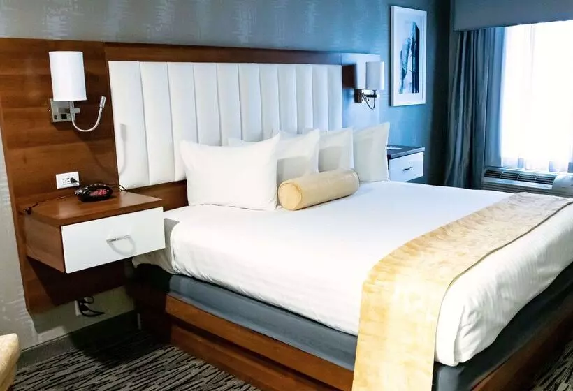 هتل Best Western On The Avenue