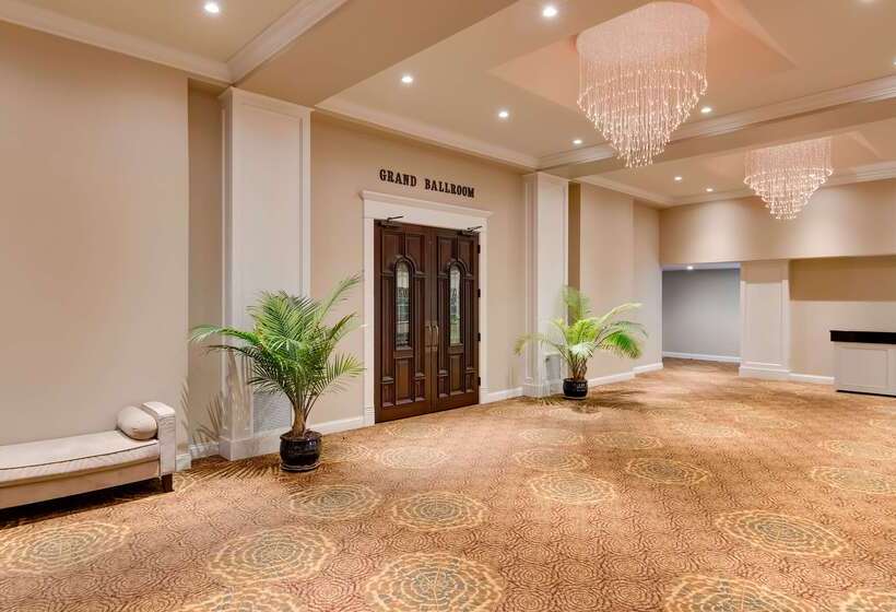 Best Western Plus Longbranch Hotel & Convention Center