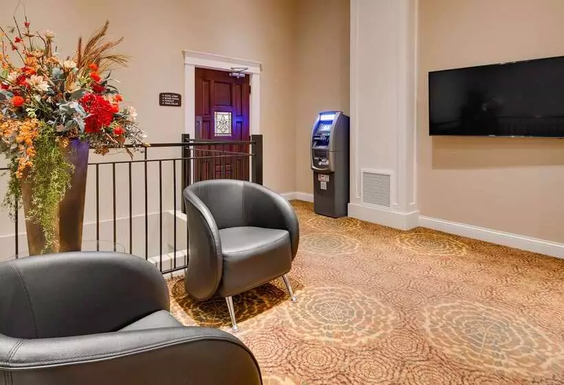 Best Western Plus Longbranch Hotel & Convention Center