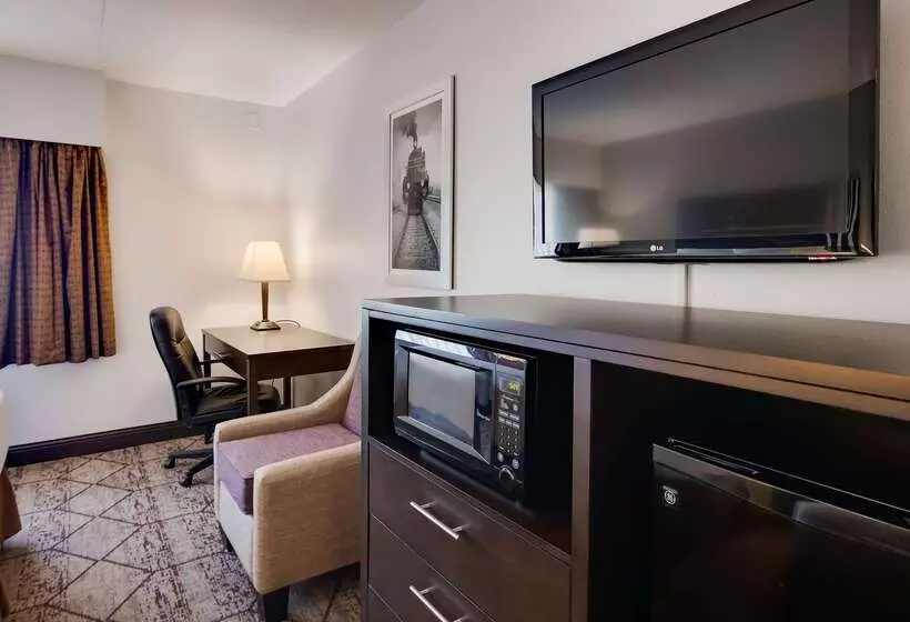 Best Western Plus Longbranch Hotel & Convention Center