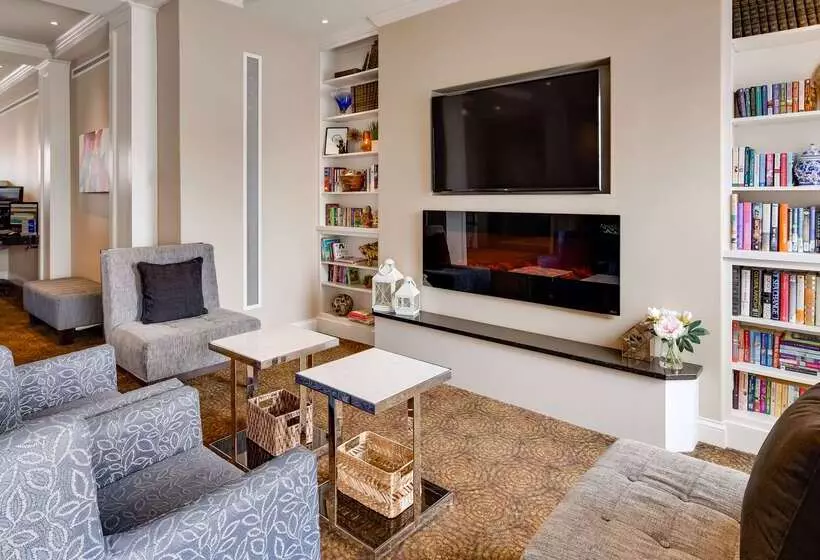 Best Western Plus Longbranch Hotel & Convention Center