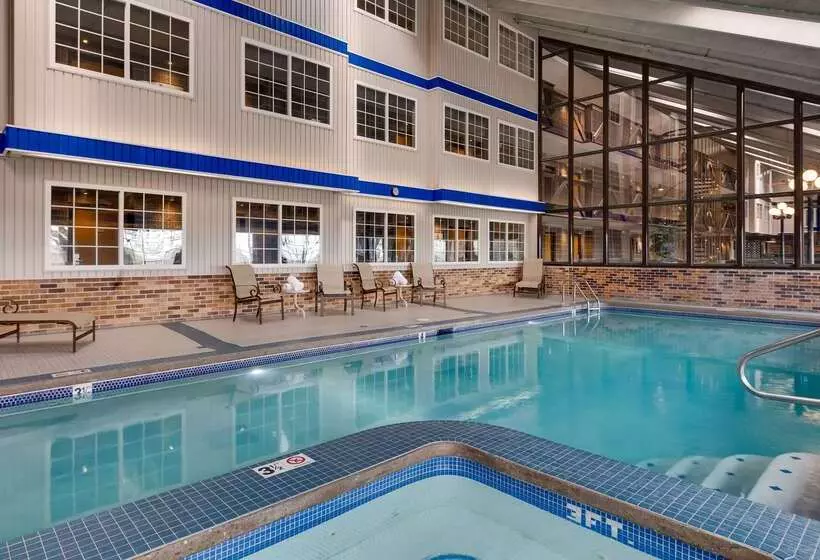 Best Western Plus Longbranch Hotel & Convention Center