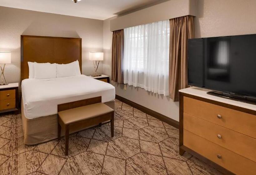 Best Western Plus Longbranch Hotel & Convention Center