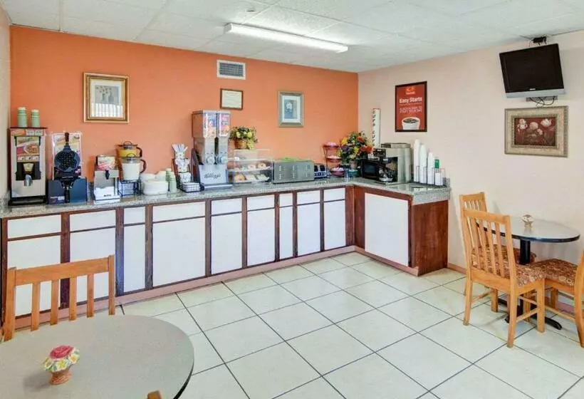 Hotel Econo Lodge Marshall