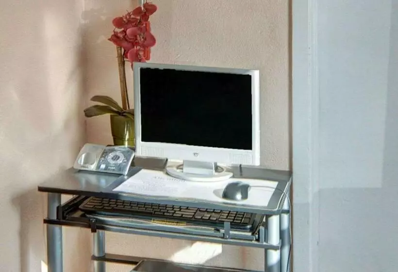 Hotel Econo Lodge Marshall