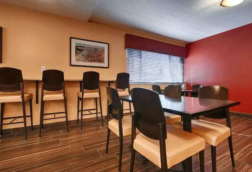 호텔 Baymont By Wyndham Cedar City