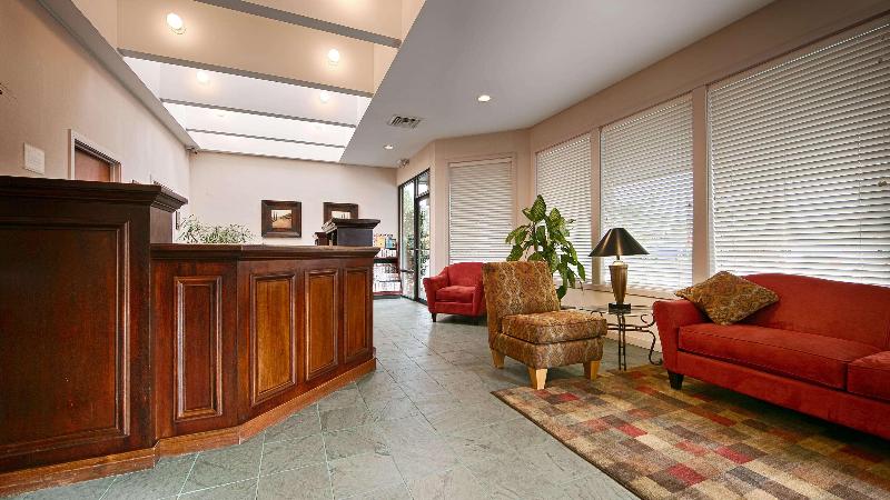 Szálloda Hayward Inn