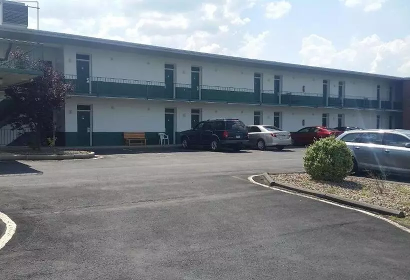 Отель Huntingdon Motor Inn