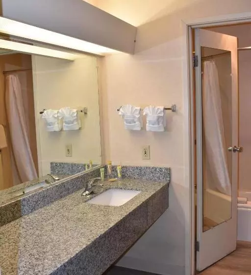 Szálloda Inn At The Convention Center