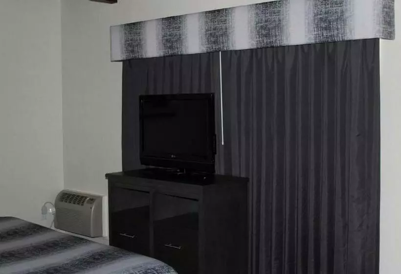 Hotel Lamplighter Inn