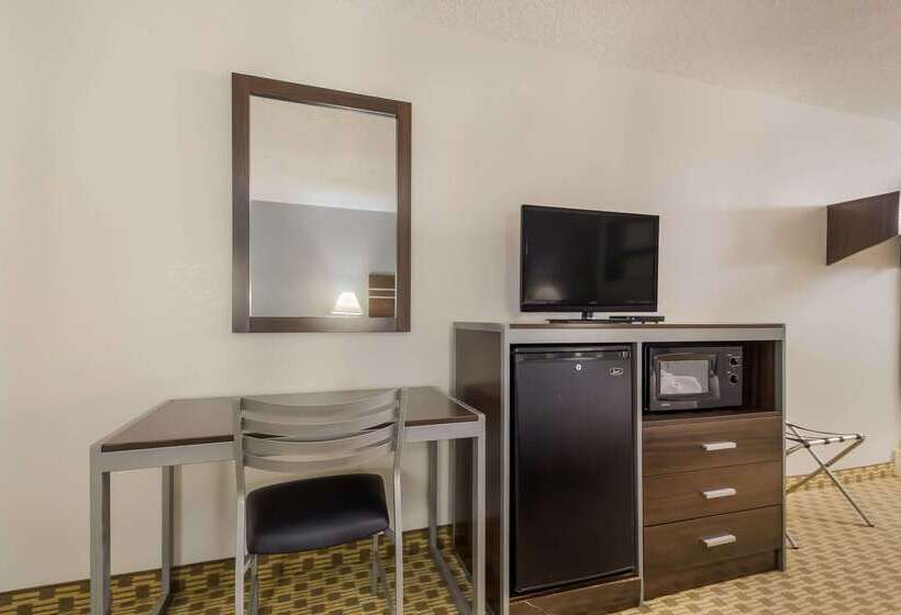 فندق Quality Inn Madisonville