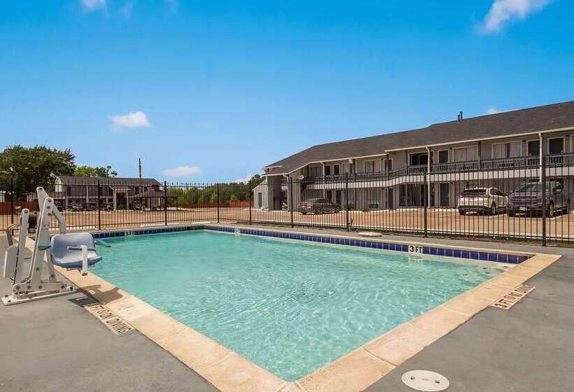 فندق Quality Inn Madisonville