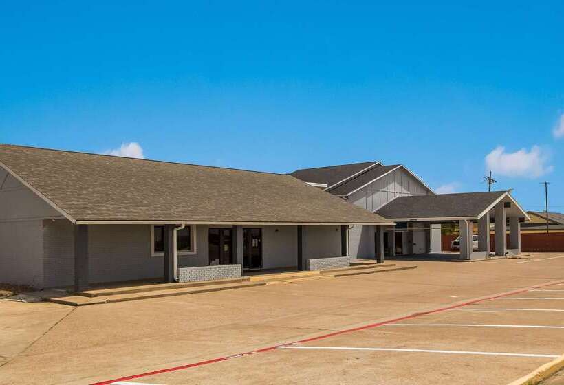 فندق Quality Inn Madisonville