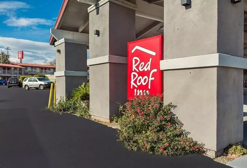 فندق Red Roof Inn Redding